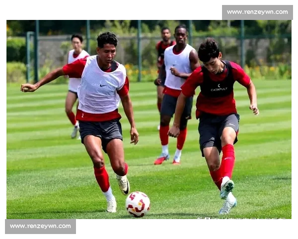 苏亚雷斯:球员给我强大自信,保级战看他们的 苏亚雷斯:球员给我强大自信,保级战看他们的