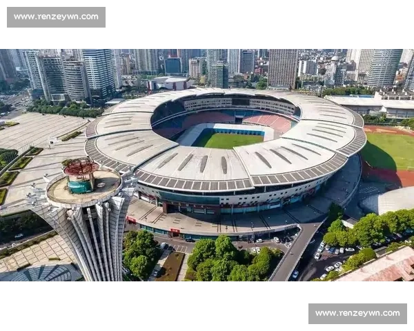 湘超揭幕战燃爆贺龙 娄底啦啦队客场掀热浪