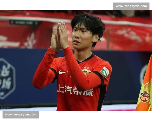 换帅后首战！国足大连集训启程，东亚杯剑指突破